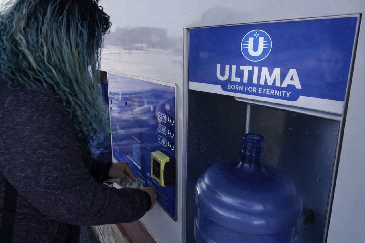 Basic Aqua Production Kiosk Unit